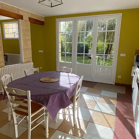 Relais-lg * Saint-Caprais-de-Bordeaux