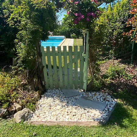 בית נופש Relais-lg Saint-Caprais-de-Bordeaux