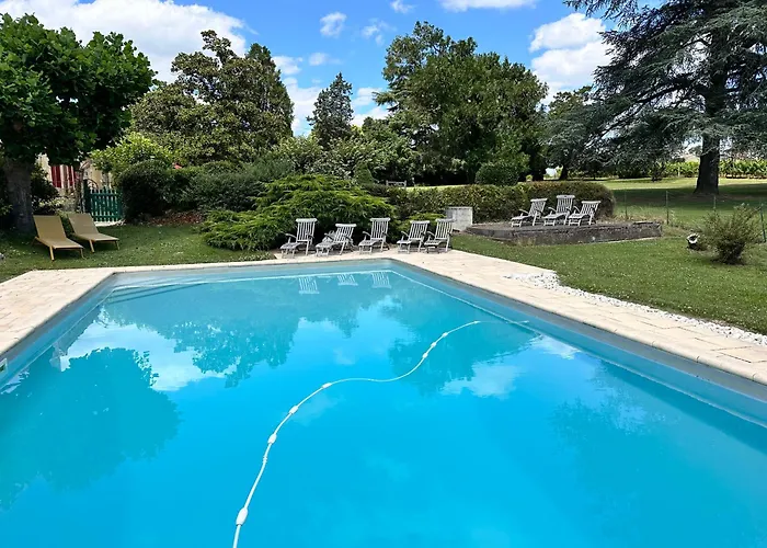 Relais-lg * Saint-Caprais-de-Bordeaux